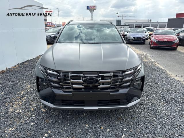 Hyundai / TUCSON FACELIFT / Weiß / / / 