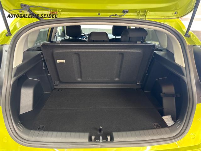 Hyundai / BAYON / Grün / / / NAVI SHZ RFK PDC KLIMAAUTOMATIK Licht/Regensensor