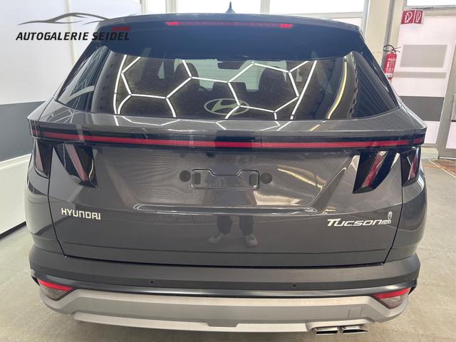 Hyundai TUCSON Impression DCT 20th Anniversary ACC NAVI PANO KRELL 360 SHZ 