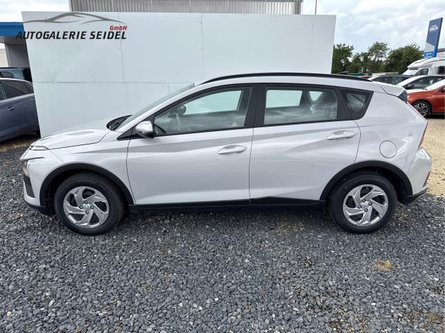 Hyundai / BAYON / Weiß / / / 