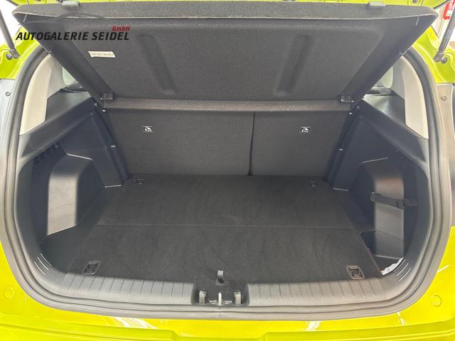 Hyundai BAYON PREMIUM FL DCT ACC SmartSense PLUS NAVI SHZ RFK PDC KLIMAAUTOMATIK 