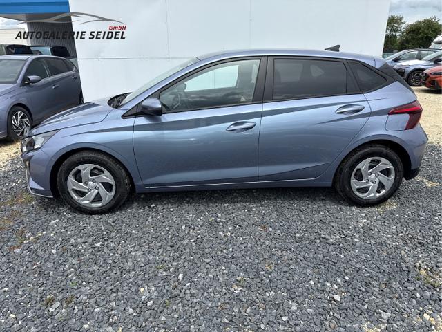 Hyundai / i20 / Blau / / / DCT WP KLIMAAUTOMATIK NAVI RFK TEMPOMAT