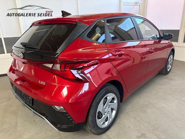 Hyundai i20 COMFORT NAVI Klimaautomatik SHZ 