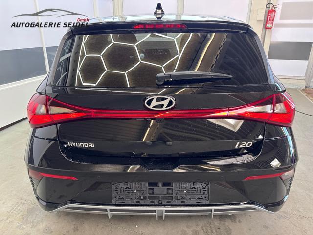 Hyundai i20 COMFORT DCT WP KLIMAAUTOMATIK NAVI RFK TEMPOMAT 