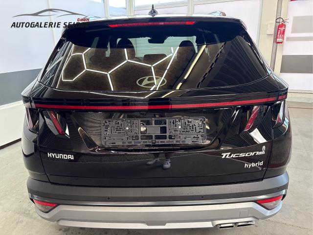 Hyundai / TUCSON / Schwarz / / / 20th Anniversary 360 ACC SHZ MATRX