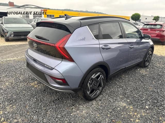 Hyundai / BAYON / Blau / / / SmartSense PLUS NAVI SHZ RFK PDC KLIMAAUTOMATIK