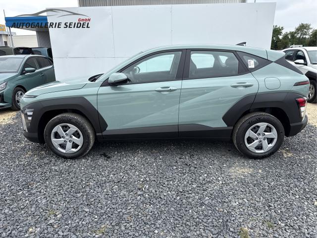 Hyundai / KONA / Grün / / / NAVI KLIMAAUTOMATIK PDC v+h RFK