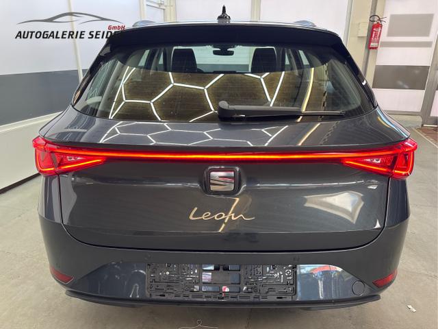 Seat / Leon / Grau / / / 1.5 TSI ACC RFK PDC 