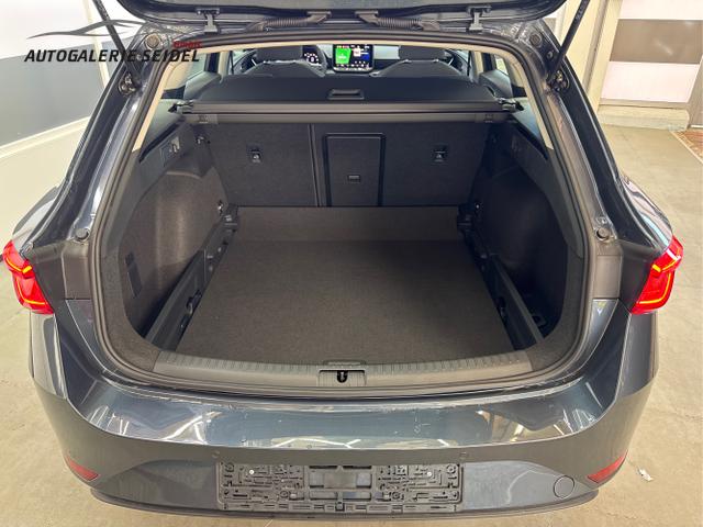 Seat / Leon / Grau / / / 1.5 TSI ACC RFK PDC 