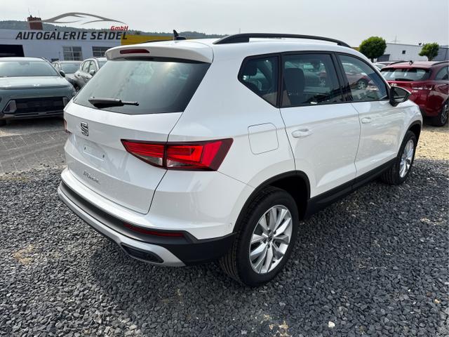 Seat / Ateca / Weiß / / / DSG BLACK PACK SHZ RFK ACC 