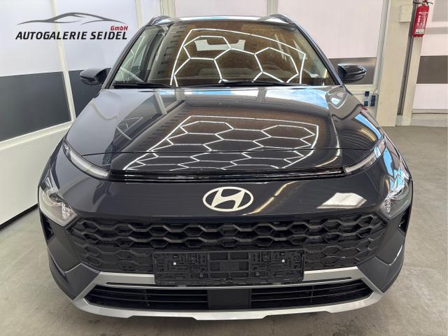 Hyundai / BAYON / Grau / / / DCT NAVI RFK PDC 