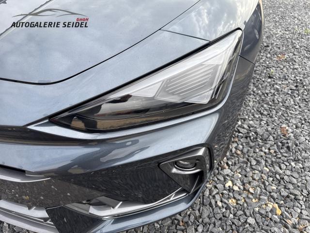 Cupra / Leon / Grau / / / eTSI DSG INTELLIGENT DRIVE ACC KEYLESS 