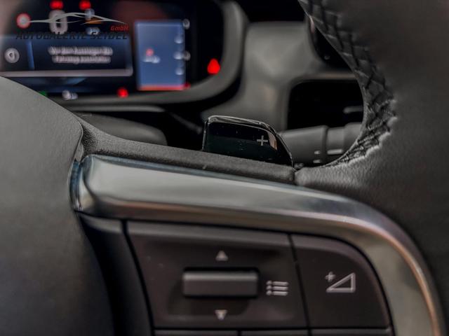 Jeep Avenger Summit e-DCT6 ACC RFK SHZ PDC KEYLESS El.Heckklappe 