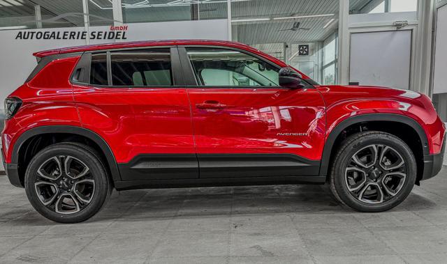 Jeep Avenger Summit e-Hybrid ACC RFK SHZ PDC KEYLESS El.Heckklappe 