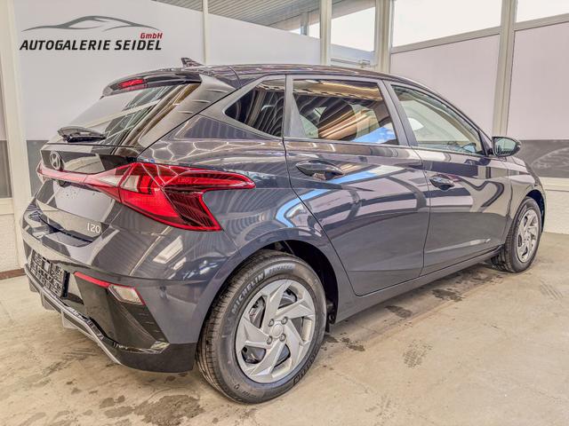 Hyundai i20 COMFORT DCT WP KLIMAAUTOMATIK NAVI RFK TEMPOMAT 
