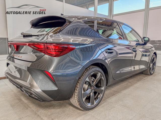 Cupra Leon 1.5 eTSI DSG INTELLIGENT DRIVE ACC KEYLESS 