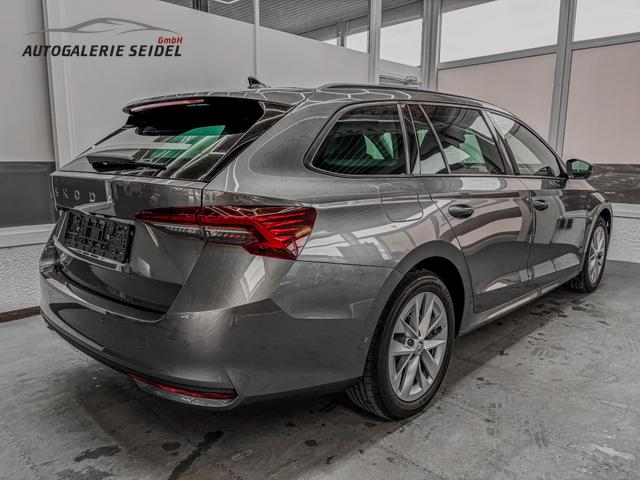 Skoda Octavia Combi SELECTION 1.5 MHEV AHK DSG NAVI ACC SHZ RFK 