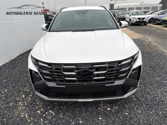 Hyundai / TUCSON / Weiß / / / MHEV DCT ACC SHZ 360 MATRIX KRELL 