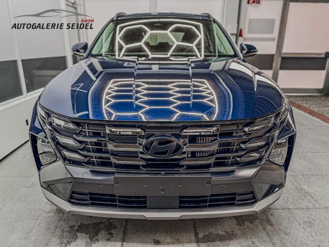 Hyundai TUCSON STYLE DCT ACC SHZ NAVI PDC RFK 