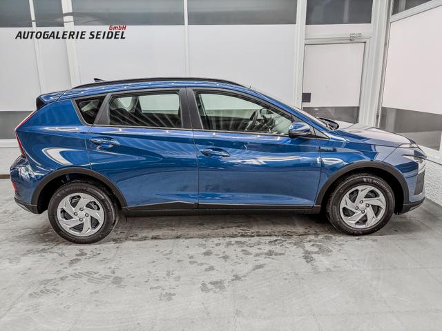 Hyundai BAYON LIFE FL NAVI RFK PDC TEMPOMAT 