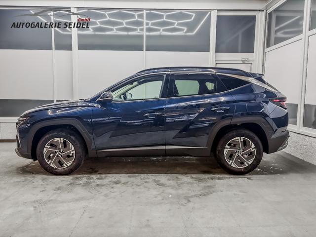 Hyundai TUCSON STYLE KLIMAAUTOMATIK TOTWINKEL NAVI SHZ RFK PDC 