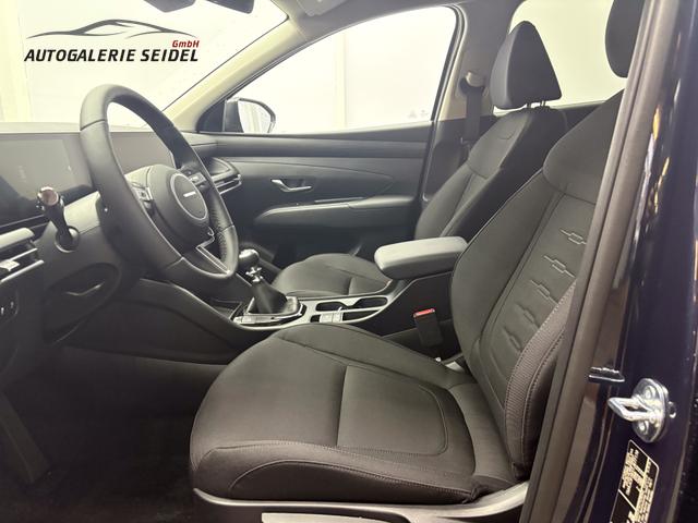 Hyundai TUCSON STYLE KLIMAAUTOMATIK TOTWINKEL NAVI SHZ RFK PDC 