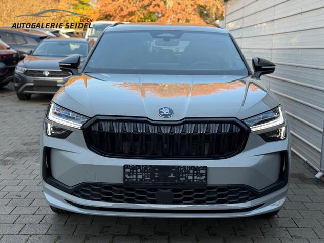 Skoda Kodiaq Sportline 2.0 TDI DSG 4x4 7Sitzer*AHK*NAVI*SHZ*Matrix*360°*IPA*Keyless*Canton 
