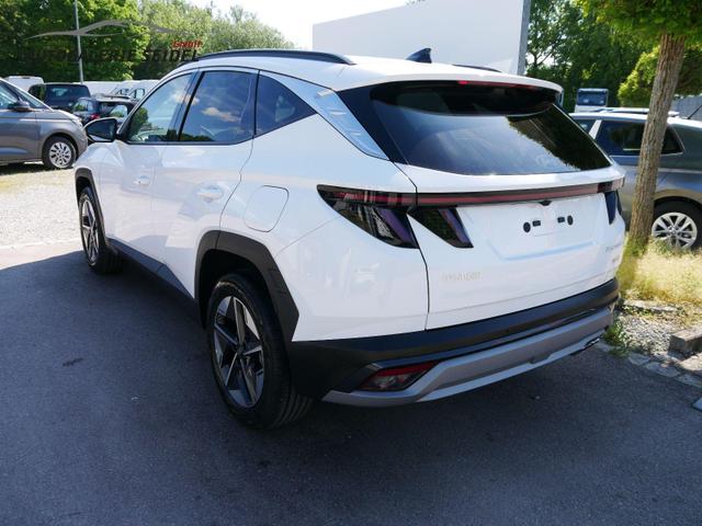 Hyundai TUCSON GO Plus 1.6 T-GDi HEV 4WD AT *PDC*RFK*NAVI*SHZ*LED*DAB*KLIMA*FRONT ASSIST* 