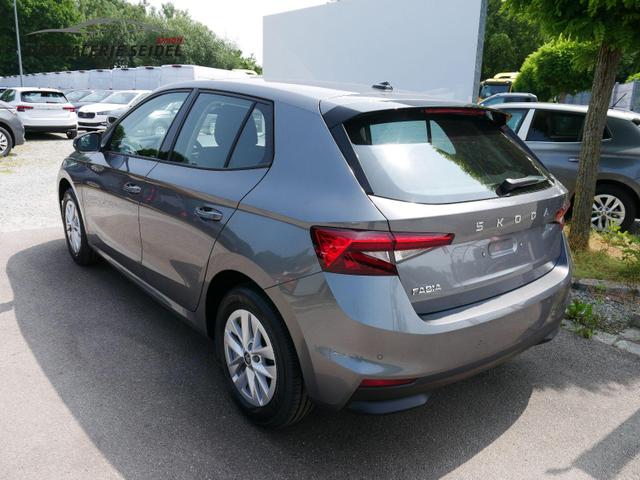 Skoda Fabia 130 Jahre 1,0 MPI*LED*PDC HI.*RFK*APP-CONNECT*SHZ*KESSY*KLIMA*DAB* 