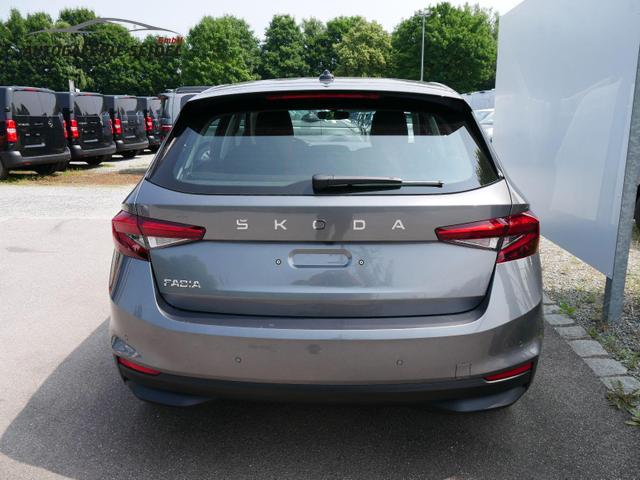 Skoda Fabia 130 Jahre 1,0 MPI*LED*PDC HI.*RFK*APP-CONNECT*SHZ*KESSY*KLIMA*DAB* 