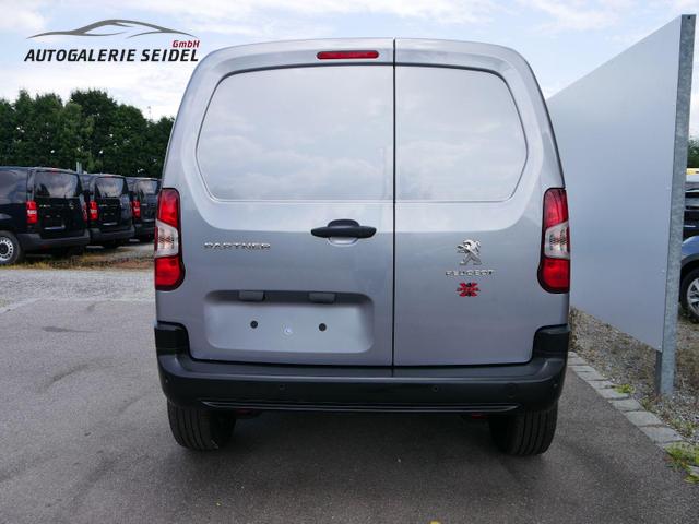 Peugeot Partner Dangel 4x4 L1 2.0t BlueHDi HECKFLÜGELTÜREN*KLIMA*RADIO-DAB*PDC*BLUETOOTH 