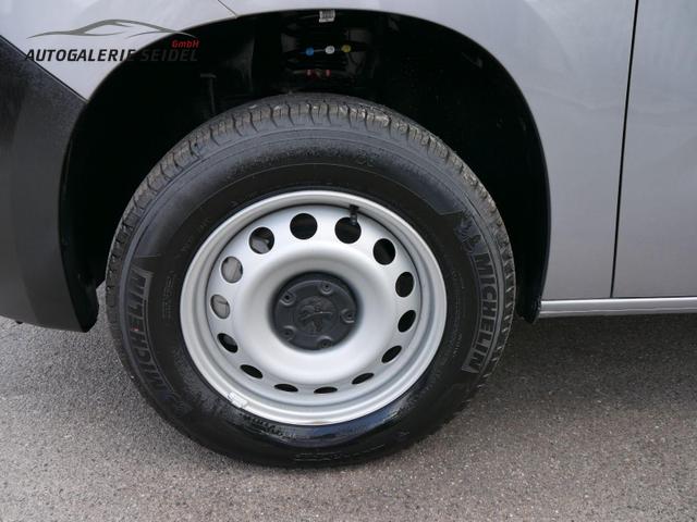 Peugeot Partner Dangel 4x4 L1 2.0t BlueHDi HECKFLÜGELTÜREN*KLIMA*RADIO-DAB*PDC*BLUETOOTH 