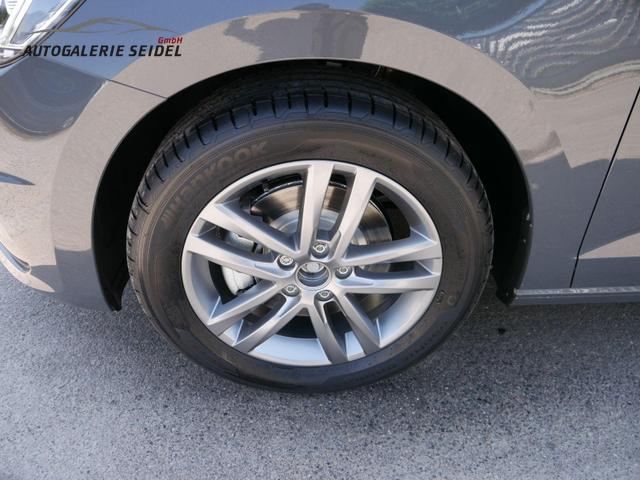 Volkswagen Touran Highline MARATON 2.0 TDI BMT DSG *MARATON*Highline*ACC*NAVI*PDC*LED*KAMERA*SHZ*7-SITZER*17-ZOLL 