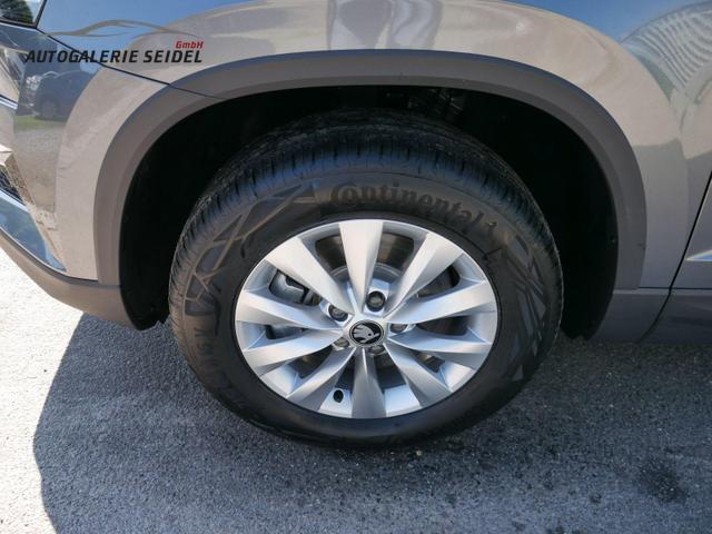 Skoda Karoq Edition Selection 130 Jahre 1,5 TSI DSG*LED*PDC*KAMERA*SHZ*NAVI-ÜBER-SMARTLINK 