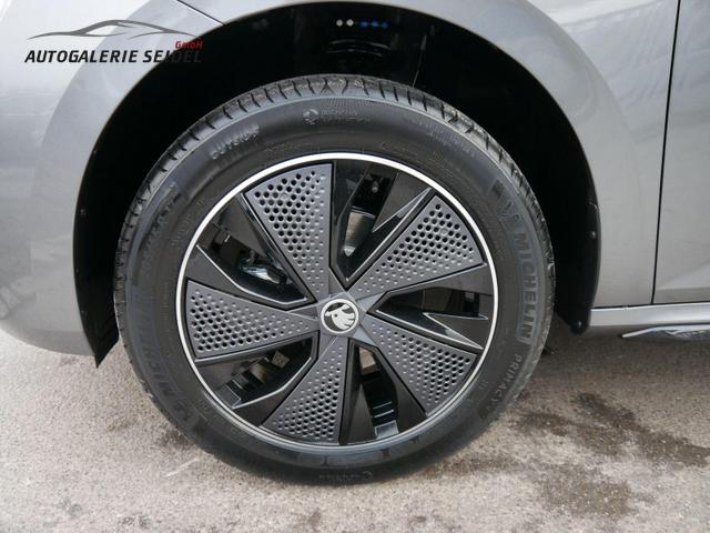 Skoda Kamiq Monte Carlo 1,5 TSI DSG*AHK-SCHWENKBAR*PDC*MATRIX-LED*KAMERA*SHZ*17-ZOLL 