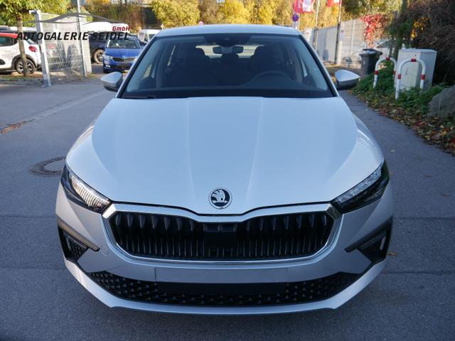 Skoda Scala Selection 1.0 TSI DSG*NAVI-ÜBER-SMARTLINK*PDC-HI*LED*TEMPOMAT*SHZ*DAB*KLIMA 