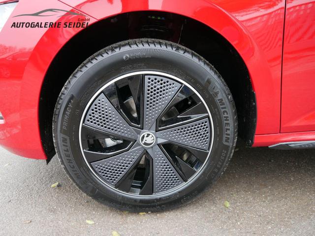 Skoda Kamiq Monte Carlo 1.5 TSI DSG*MATRIX-LED*SMARTLINK*PDC-HI*TEMPOMAT*SHZ*17-ZOLL 