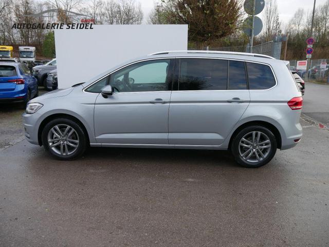 Volkswagen Touran 1.5 TSI COMFORTLINE *7-SITZER*TEMPOMAT*KAMERA*ACC*WINTERPAKET*KEYLESS-GO* 