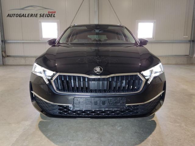 Skoda / Octavia Combi / Schwarz / / / 