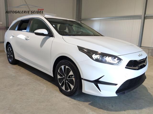 Kia / Ceed Sportswagon / Weiß / / / , Beispielbilder, ggf. teilweise mit Sonderausstattung