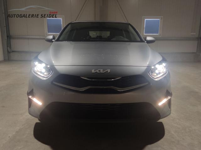 Kia / Ceed Sportswagon / Grau / / / , Beispielbilder, ggf. teilweise mit Sonderausstattung