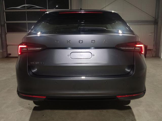 Skoda / Octavia Combi / Grau / / / , Beispielbilder, ggf. teilweise mit Sonderausstattung