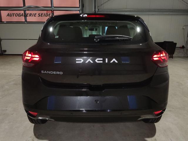 Dacia / Sandero / Schwarz / / / , Beispielbilder, ggf. teilweise mit Sonderausstattung