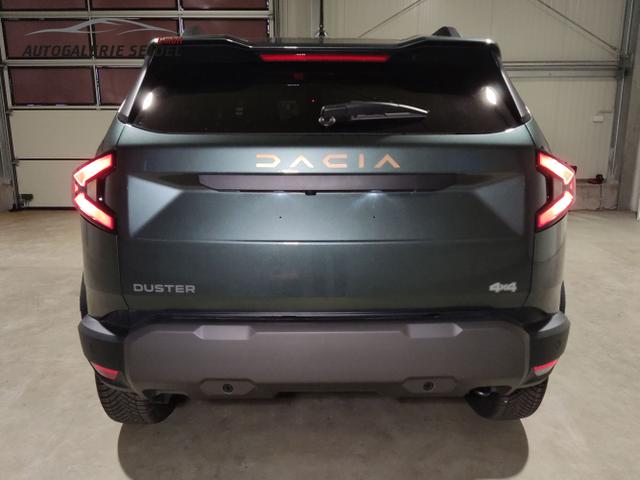 Dacia / Duster / Grün / / / , Beispielbilder, ggf. teilweise mit Sonderausstattung