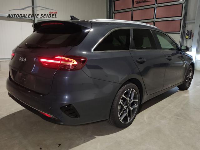 Kia / Ceed Sportswagon / Grau / / / , Beispielbilder, ggf. teilweise mit Sonderausstattung