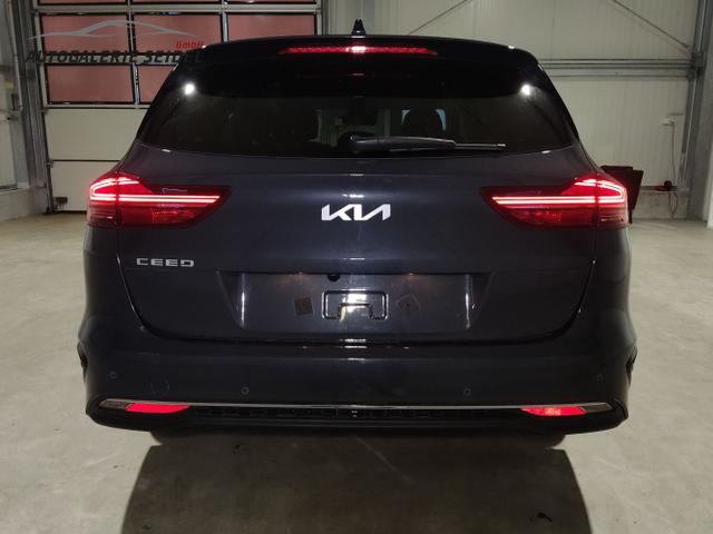 Kia / Ceed Sportswagon / Grau / / / , Beispielbilder, ggf. teilweise mit Sonderausstattung