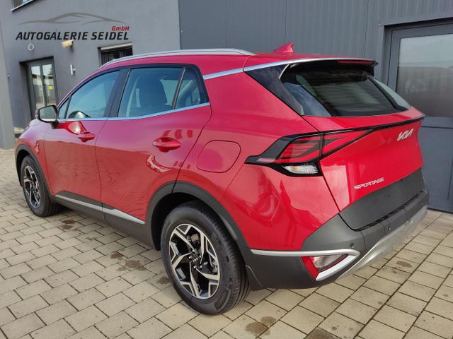 Kia / Sportage / Rot / / / , Beispielbilder, ggf. teilweise mit Sonderausstattung