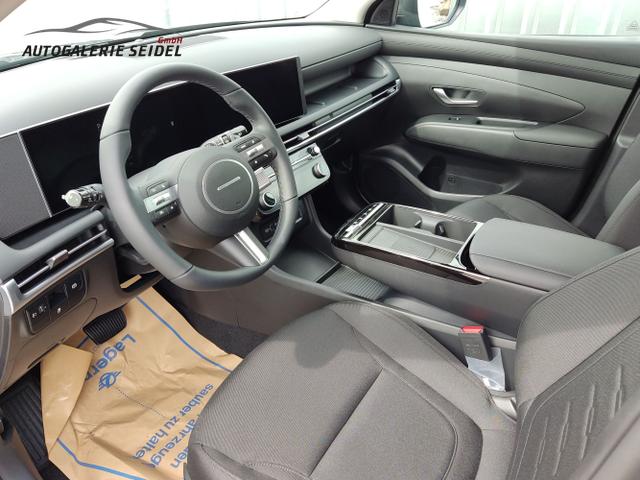 Hyundai / TUCSON / Grün / / / , Beispielbilder, ggf. teilweise mit Sonderausstattung