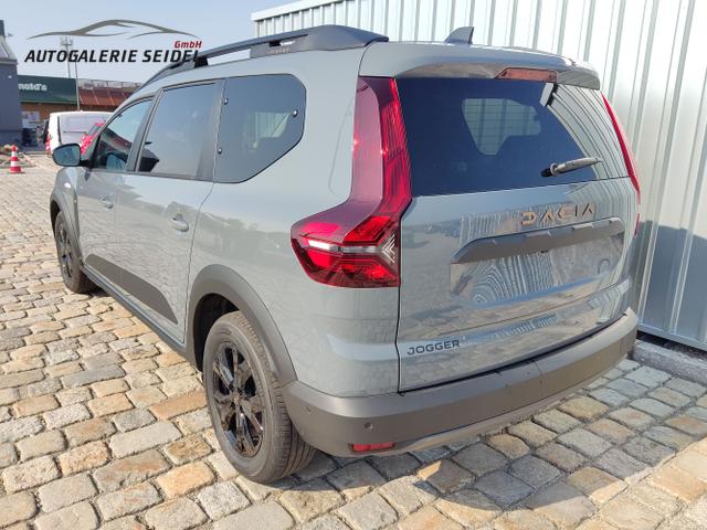 Dacia / Jogger / Grau / / / , Beispielbilder, ggf. teilweise mit Sonderausstattung