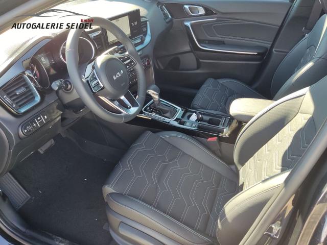 Kia / XCeed / Schwarz / / / , Beispielbilder, ggf. teilweise mit Sonderausstattung